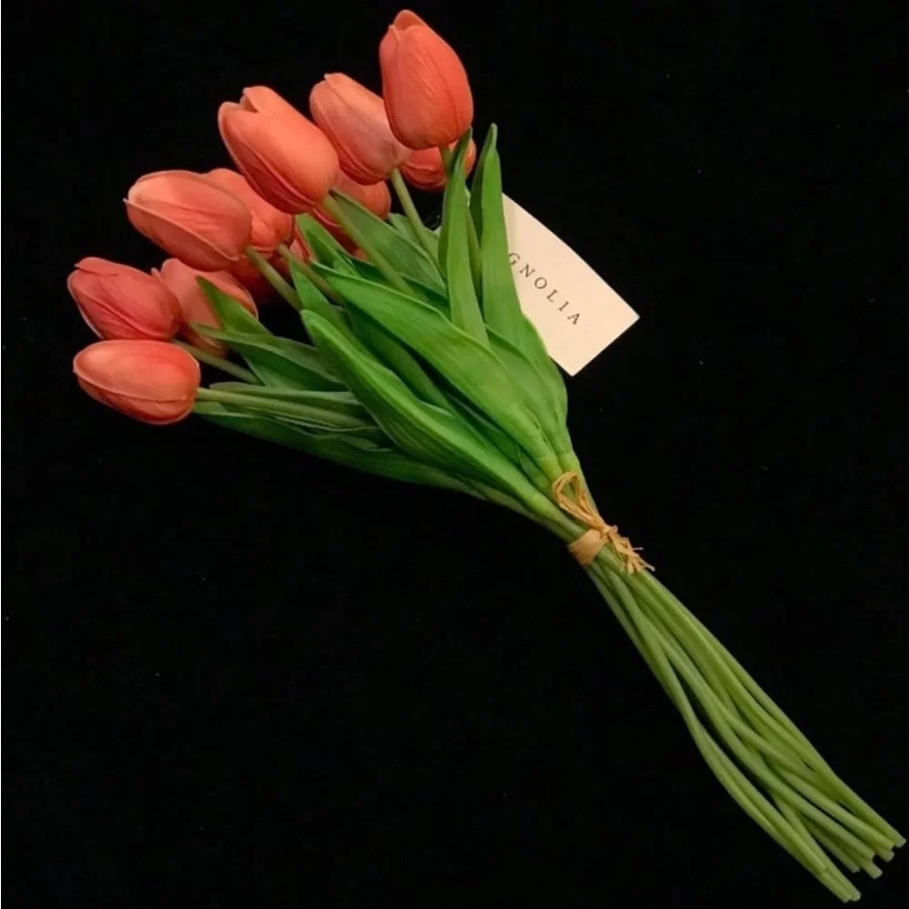 ✨🌷Faux Real Touch Tulip Bouquet Bundle of 12 Stems Coral - Magnolia